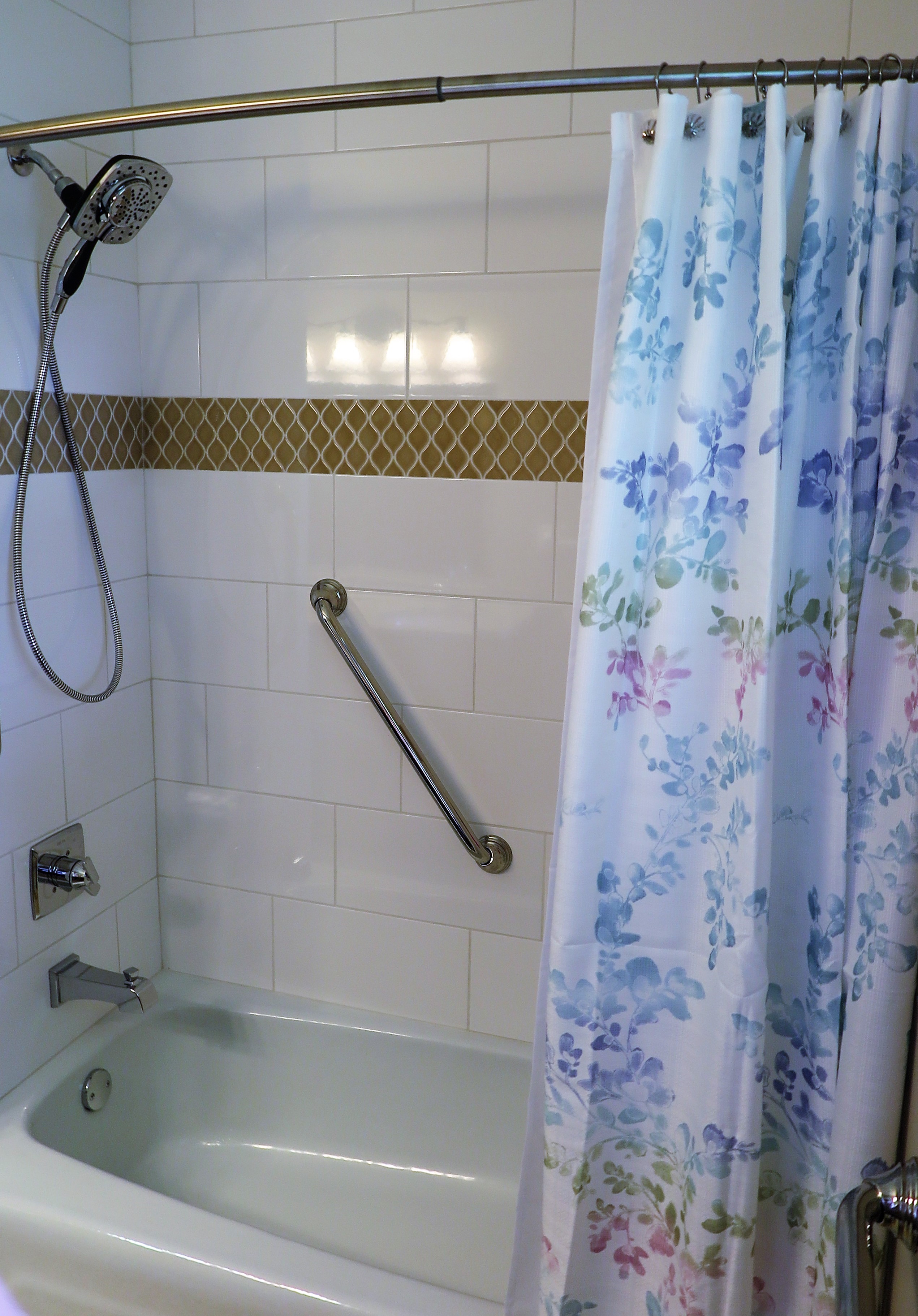 Lakeville, MN Bathroom Design Refresh - After