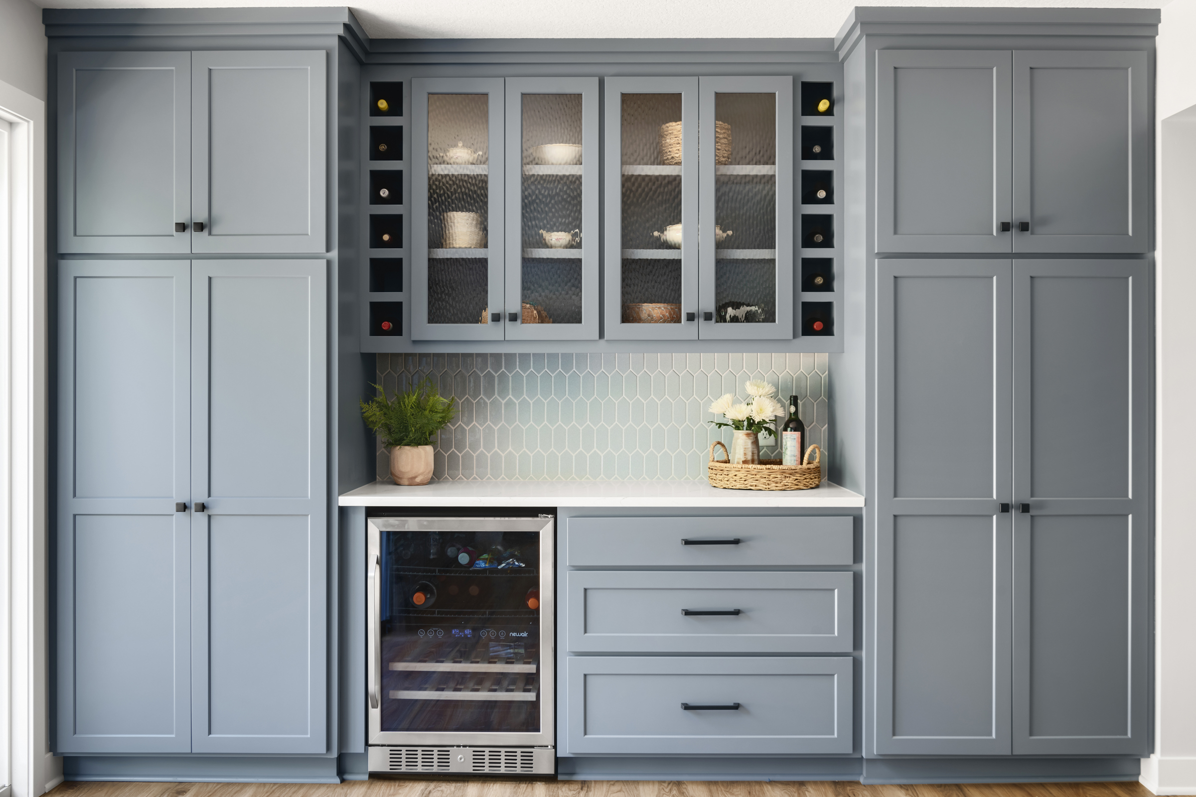 Apple Valley Kitchen & Great Room Remodel by White Birch Design