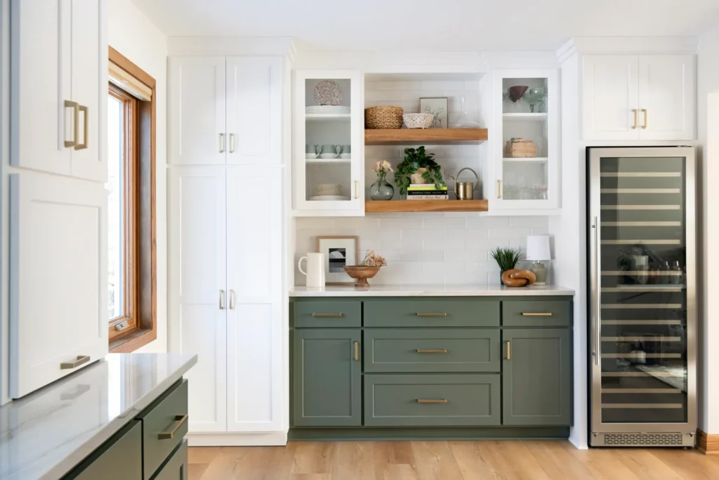 Beverage station, wine cooler and pantry 