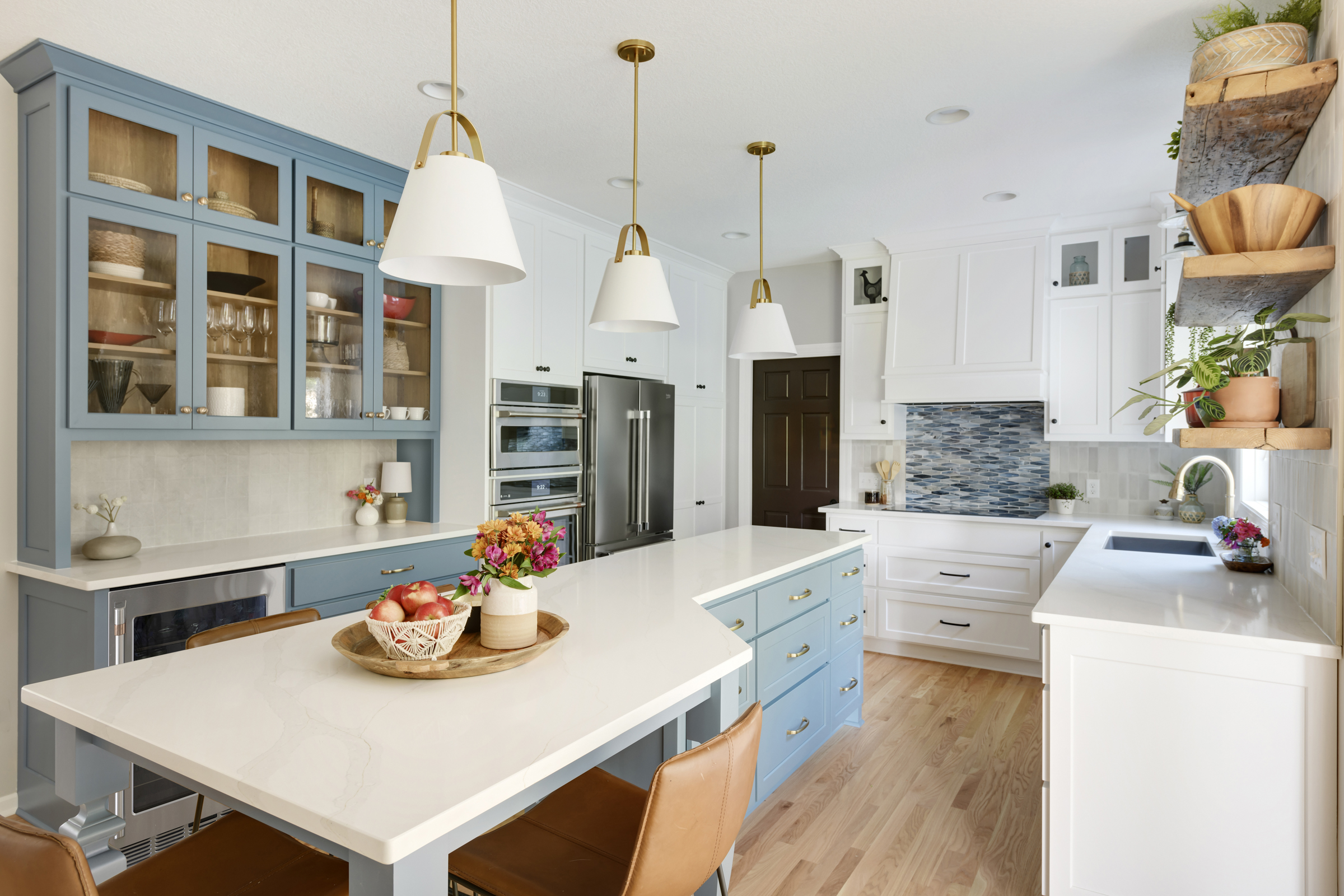 Before and After: A Modern Farmhouse Kitchen Remodel - White Birch Design